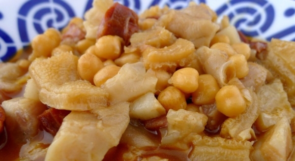 Callos Con Garbanzos En Olla Rápida | The Cook Monkeys